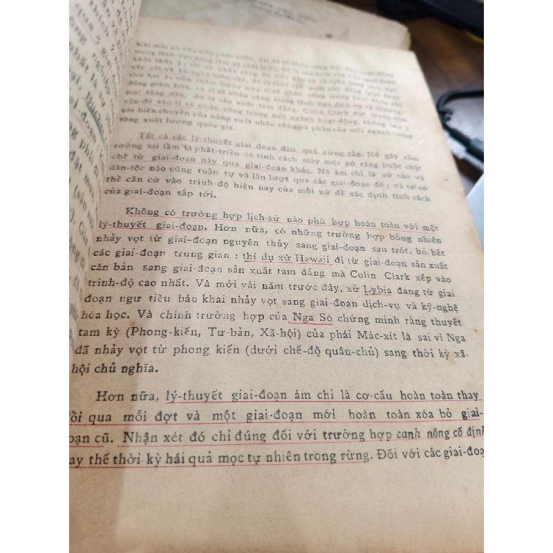 Lịch trình kinh tế xã hội cách mạng kỹ nghệ - Nguyễn Cao Hách ( Trọn Bộ 2 Quyển ) 194072