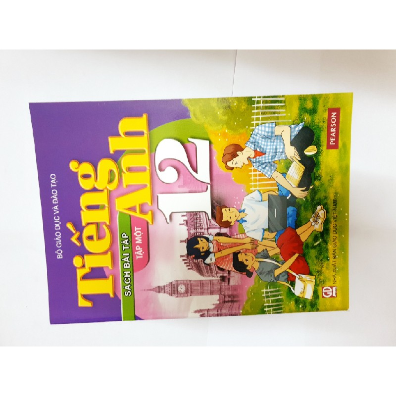 4 QUYỂN TIẾNG ANH LỚP 12 (2SBT+2SHS) MỚI TINH 71357