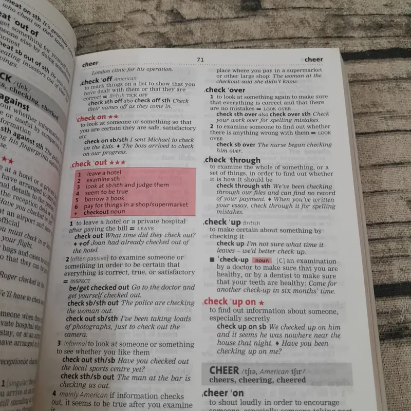 Macmilan. Phrasal Verbs Plus Dictionary. 706826