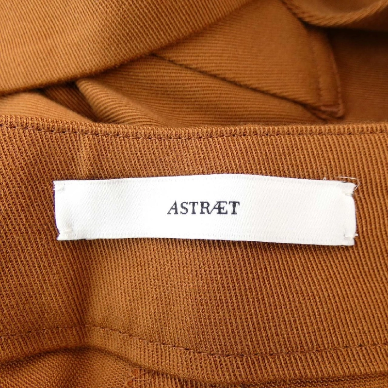 Astraet Áo liền quần 645426