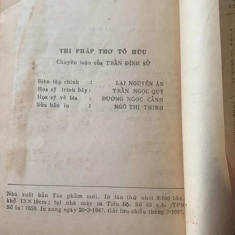 Thi pháp thơ Tố Hữu, Trần Đình Sử, in năm 1987 737889
