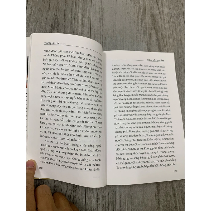 Thắm sắc hoa đào - Vương An Ức. 999 465959