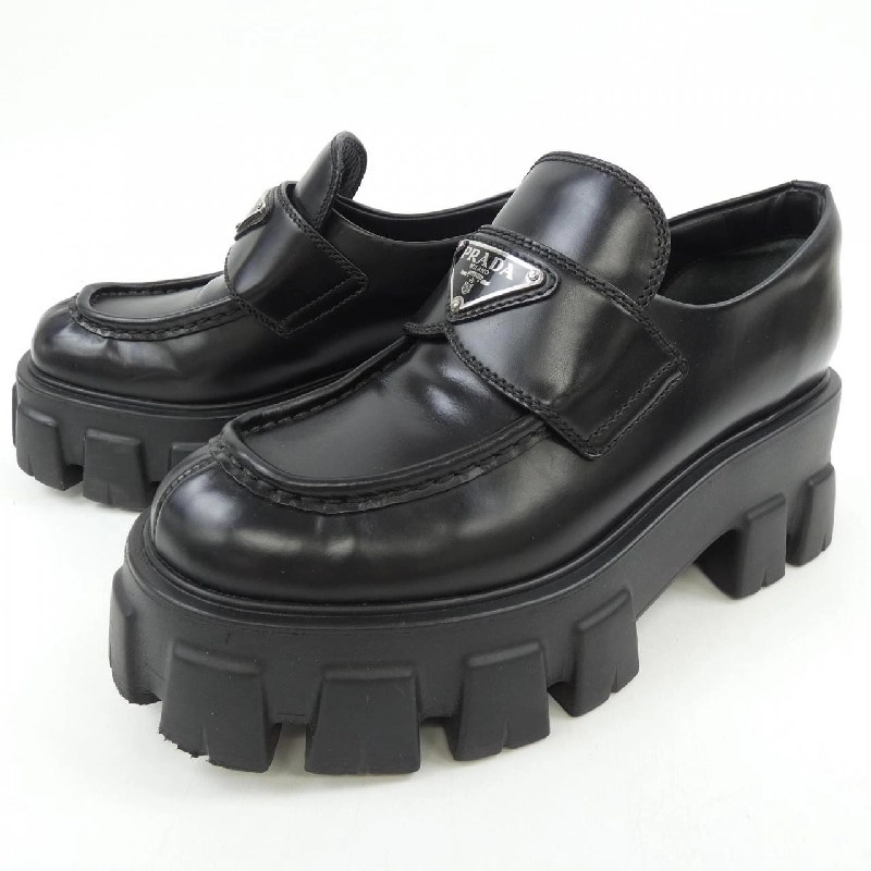 Giày lười Monolis Triangle Logo PRADA 1D649M - Hàng hiệu Authentic 829614