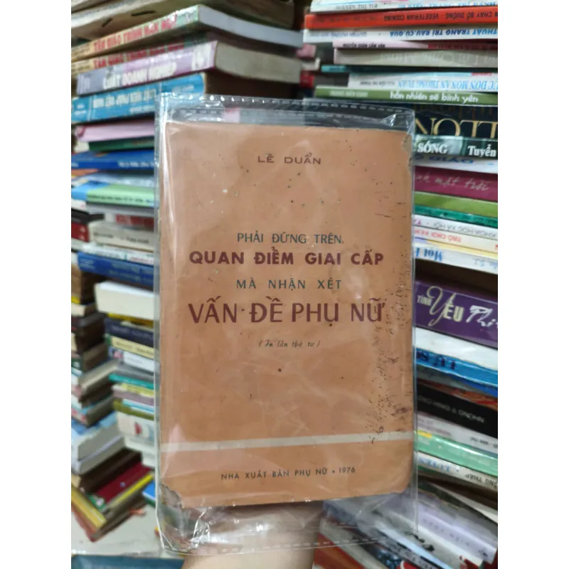 Phải Đứng Trên Quan Điểm Của Giai Cấp Mà Nhận Xét Vấn Đề Phụ Nữ 558317