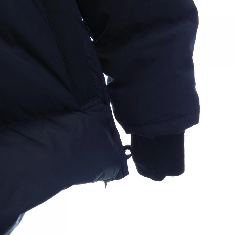 【Khuyến mãi】Áo khoác lông Canada Goose 641661