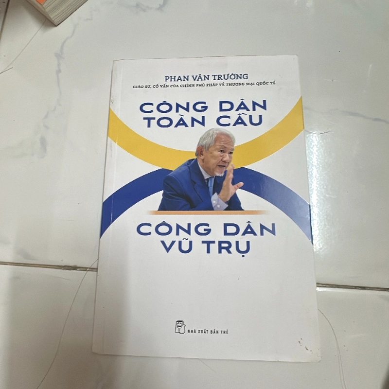 Sách Công Dân Toàn Cầu 460929