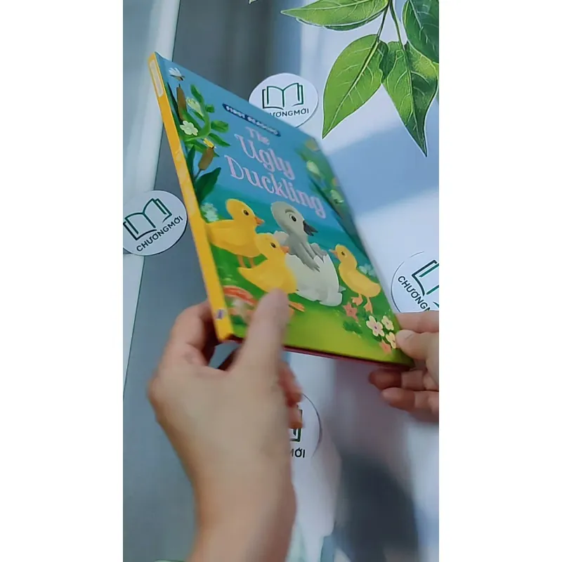 First Readers: The Ugly Duckling - Hans Christian Andersen 634455