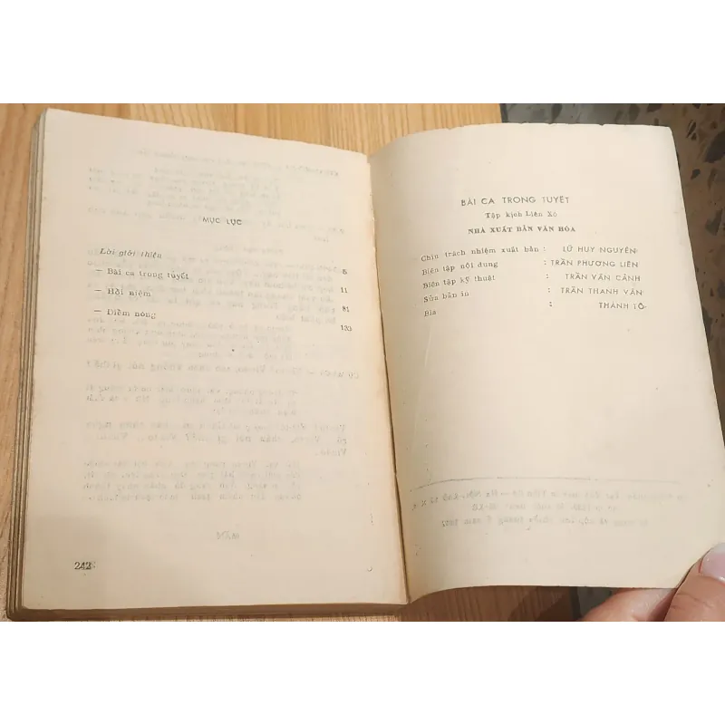 Kịch cổ điển Liên Xô: BÀI CA TRONG TUYẾT 788773