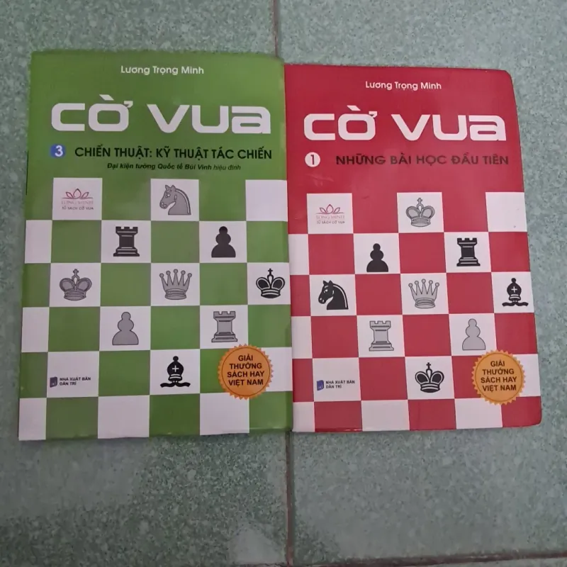 Cờ vua- những bài học đầu tiên 1038299