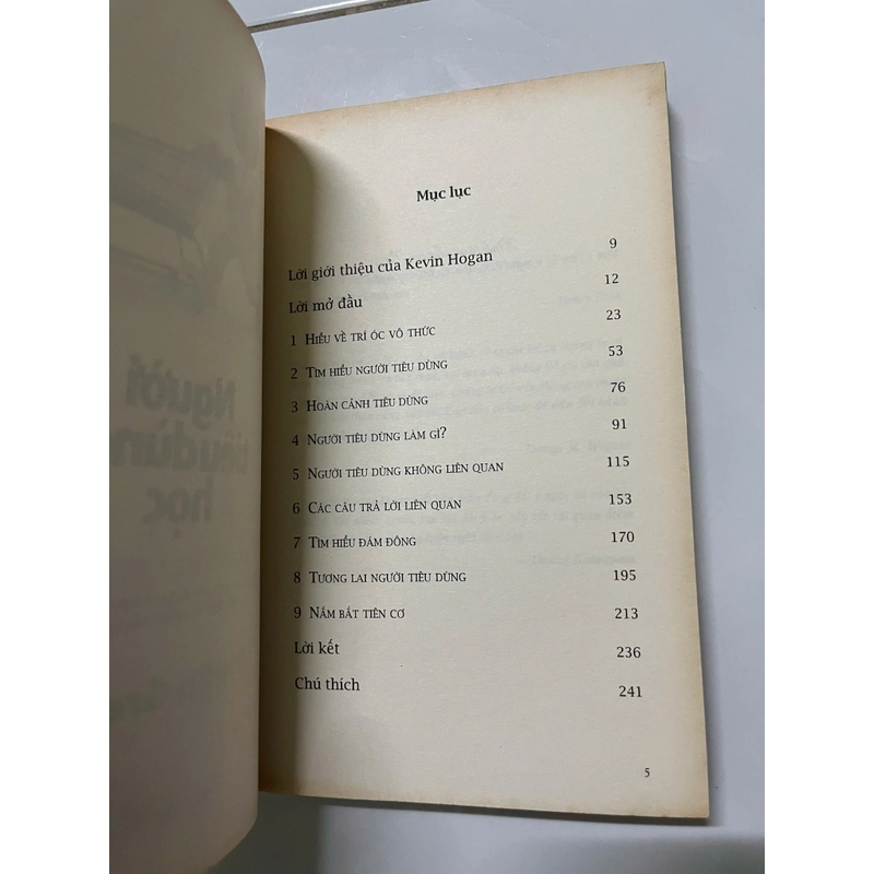 Người tiêu dùng học 448632