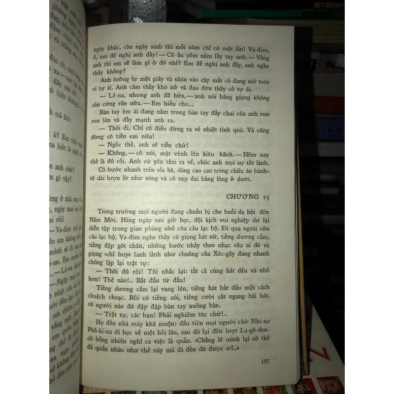 Những người sinh viên - Iu. Tri-pho-nốp 799513