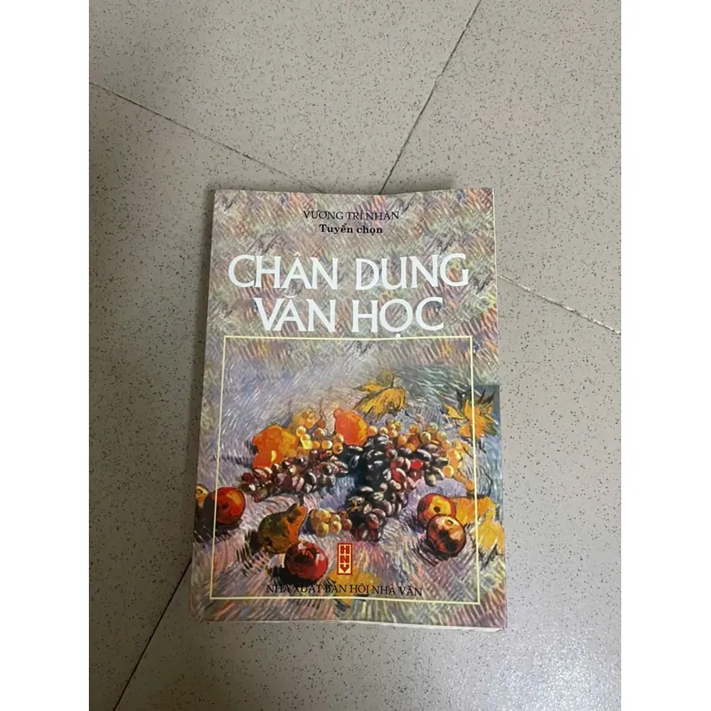 Chân Dung Văn Học 712171
