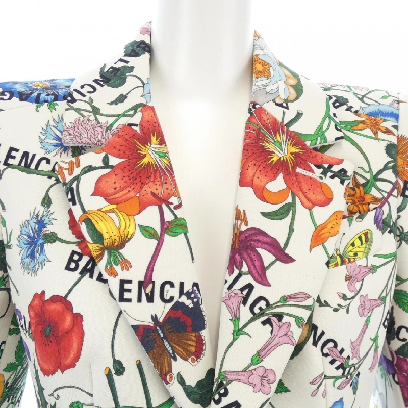 【Đối tượng phiếu giảm giá】Áo khoác GUCCI 641848