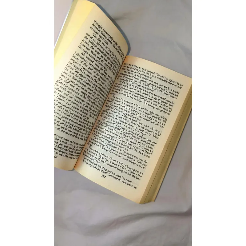 (Pocket size) Deirdre Purcell Omnibus (Calling for a Dancer / Love Like Hate Adore) |  748392