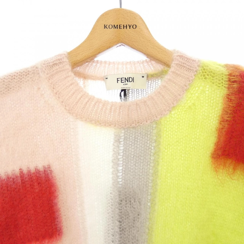 【Mã giảm giá】FENDI Áo len 639755