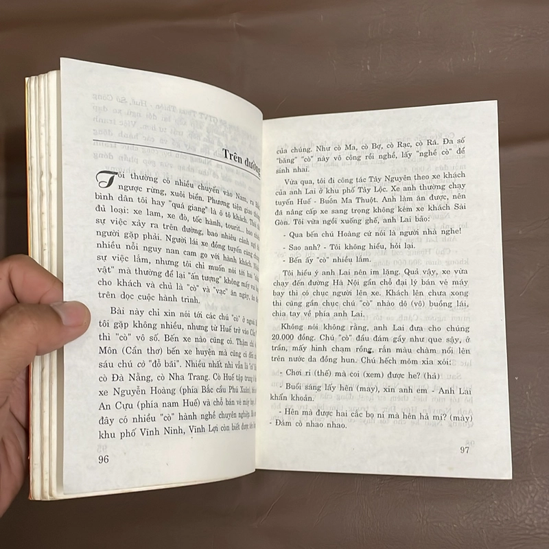 II Phóng Sự Trên Đường - Đỗ Hoàng - 1998 521933