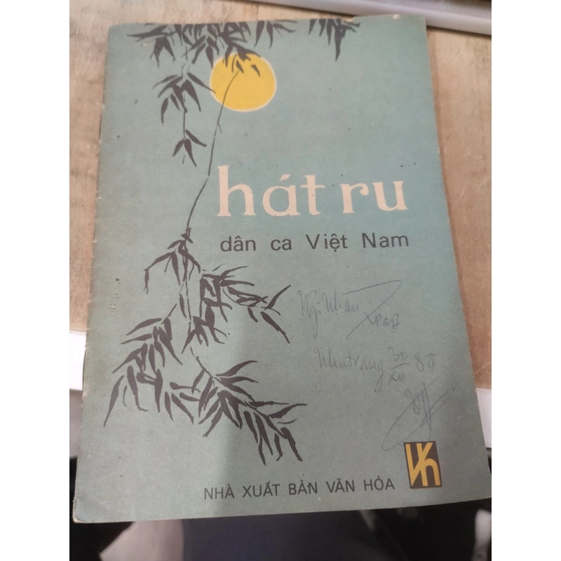 Hát ru dân ca Việt Nam 353910