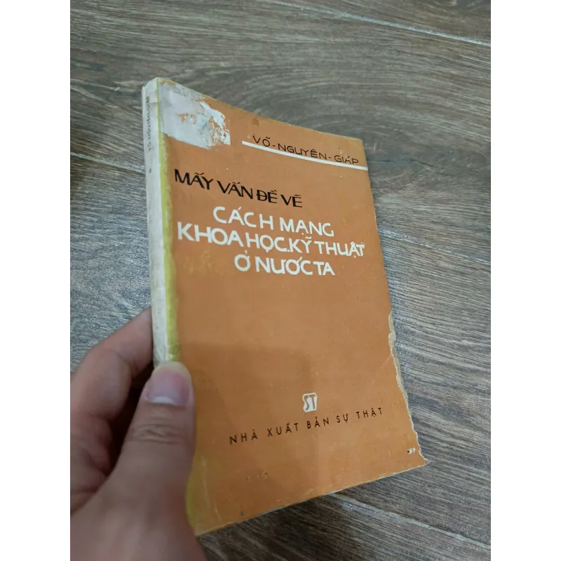 Mấy vấn đề cách mạng khoa học kỹ thuật ở nước ta 977581