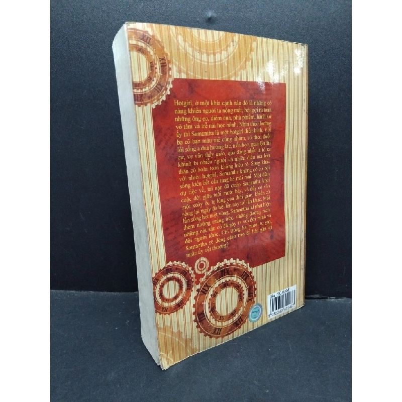 Hotgirl tiếc nuối Lauren Oliver mới 70% bẩn bìa, ố, bị ẩm, tróc bìa, bị cong 2011 HCM.ASB3010 448136