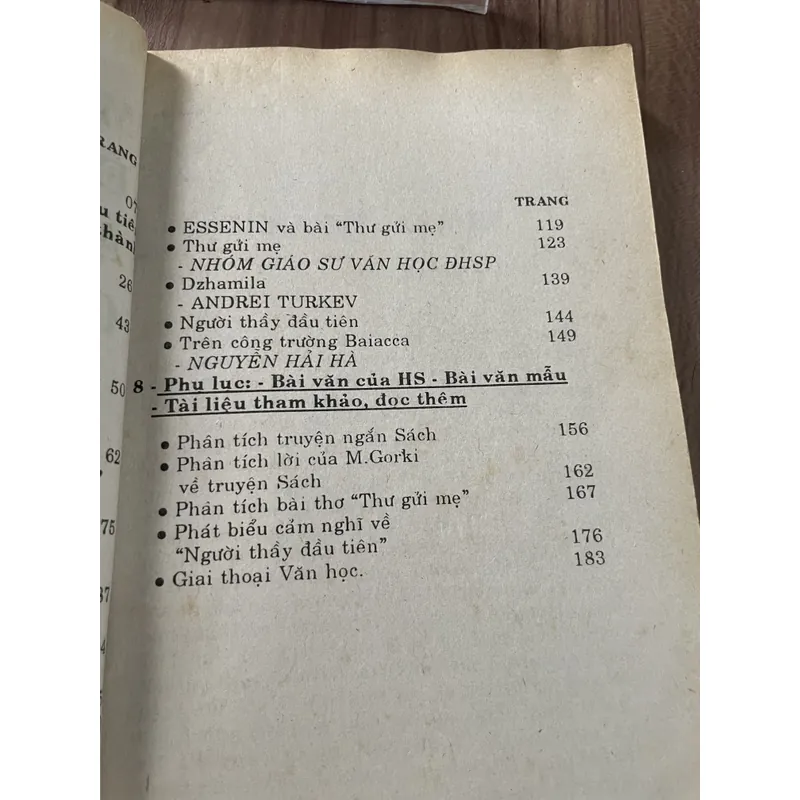 M. GORKI * ESSENIN - AIMATOV * OSTROVSKI - văn học Nga,  văn học phương Tây 689839