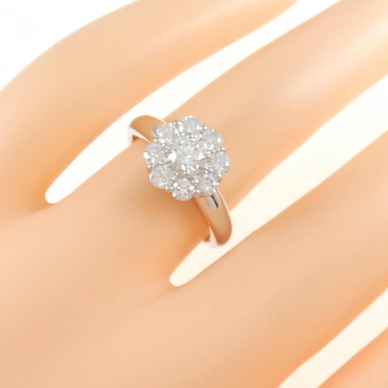 Nhẫn kim cương hoa PT900 0.34CT 669879