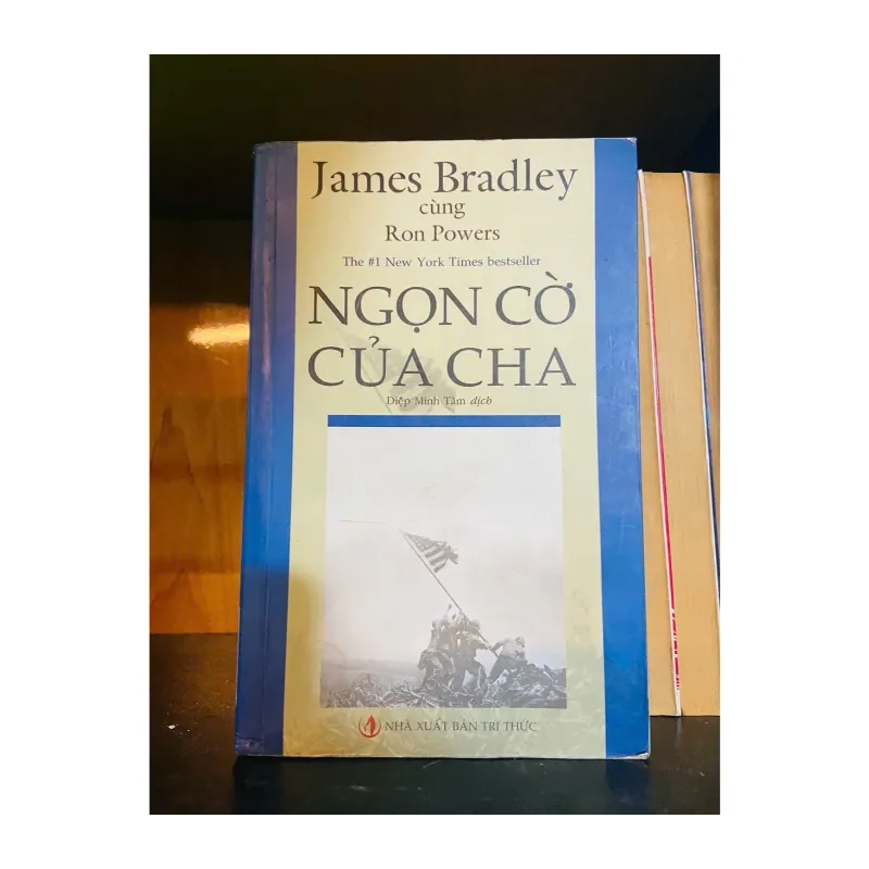 Ngọn cờ của cha / James Bradley Sách văn học VAVO3101 984934
