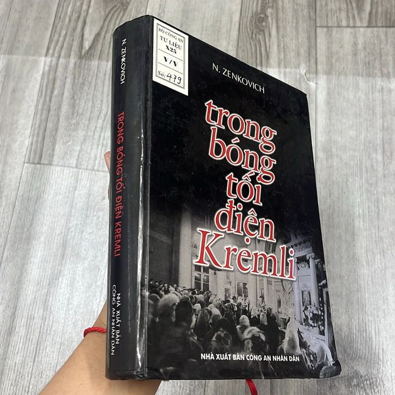 Trong bóng tối điện Kremli. 2a2 521809