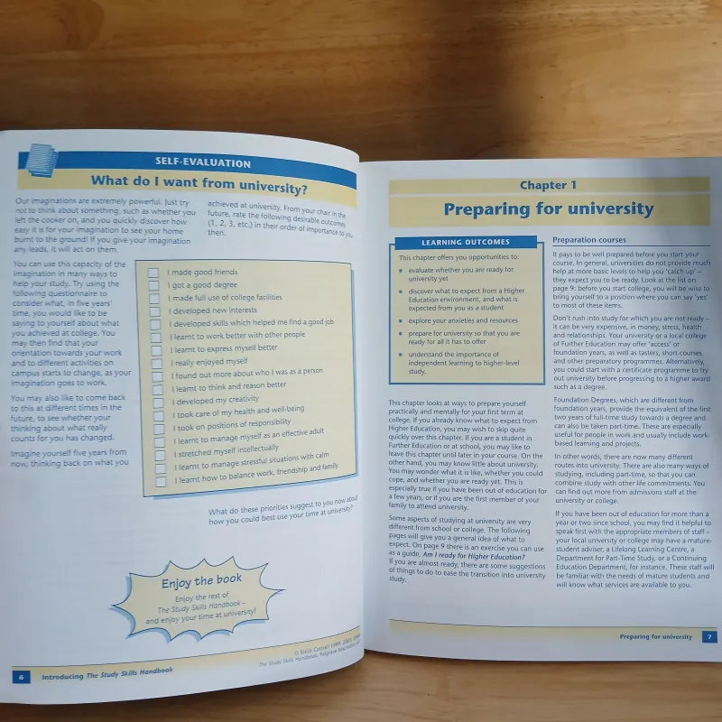 The Study Skills Handbook (Third Edition) - Stella Cottrell 936376