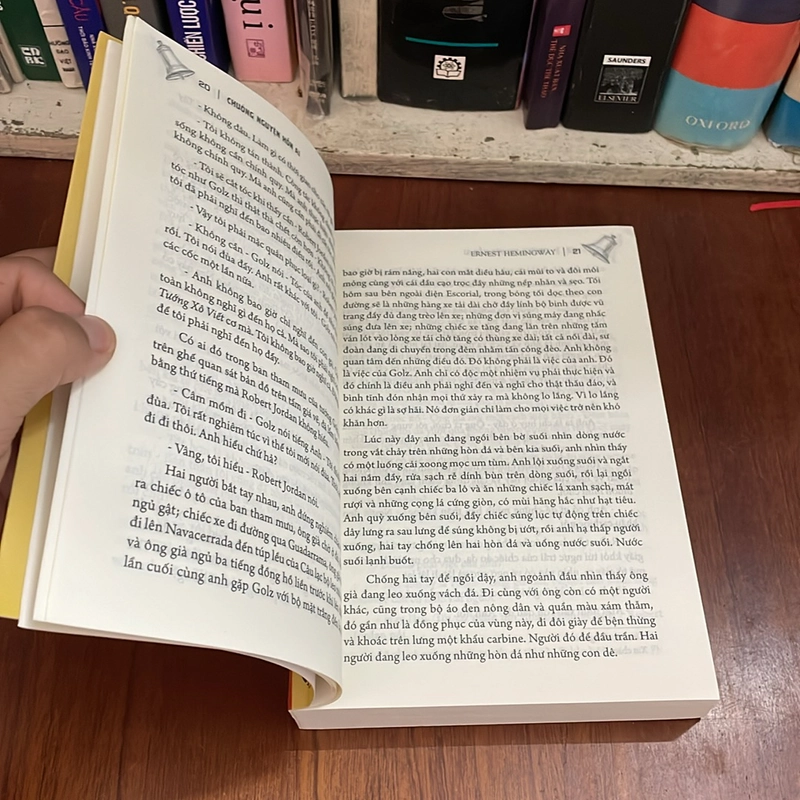 II Văn Học Kinh Điển: Chuông Nguyện Hồn Ai - Ernest Hemingway - Mạnh Chương (Dịch) - 2022 526013