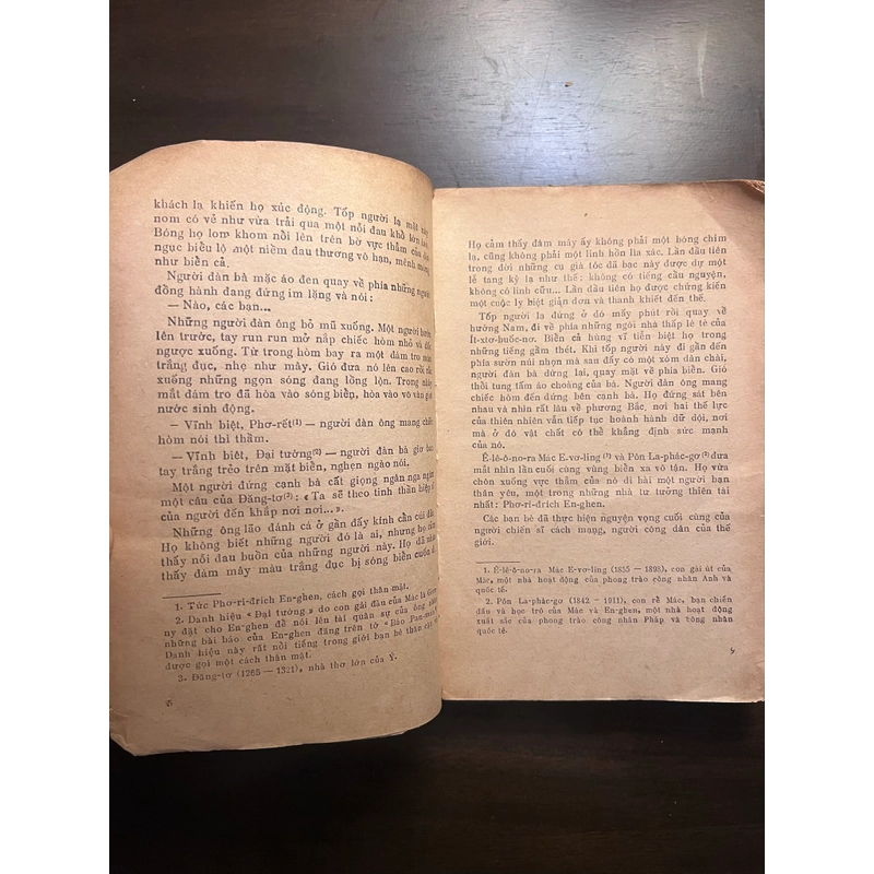  Mùa cuân của một thiên tài (tiểu thuyết xb 1984) 548845