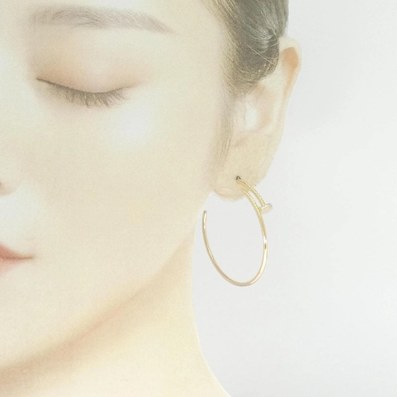 Khuyên tai Cartier Juste un Clou 665722