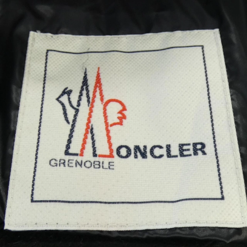 MONCLER GRENOBLE Áo khoác lông 640647