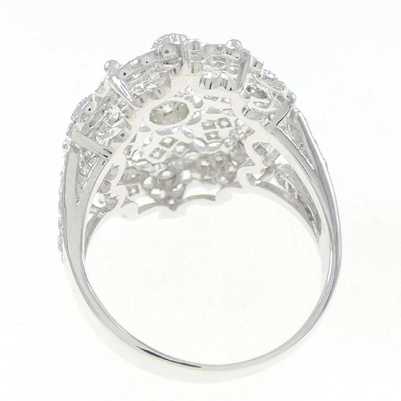 Nhẫn kim cương K18WG 672340