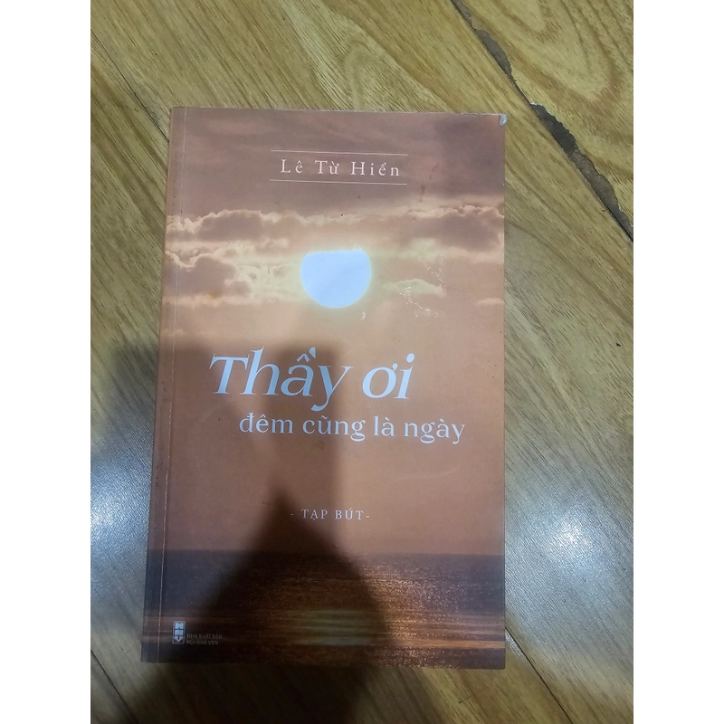 Thầy ơi, đêm cũng là ngày
50k (bìa 105k) 518907