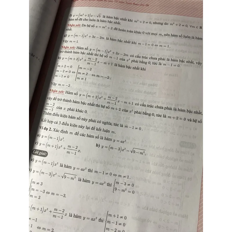 Sách chinh phục 8+ luyện thi môn toán vào 10 theo chủ đề  999882