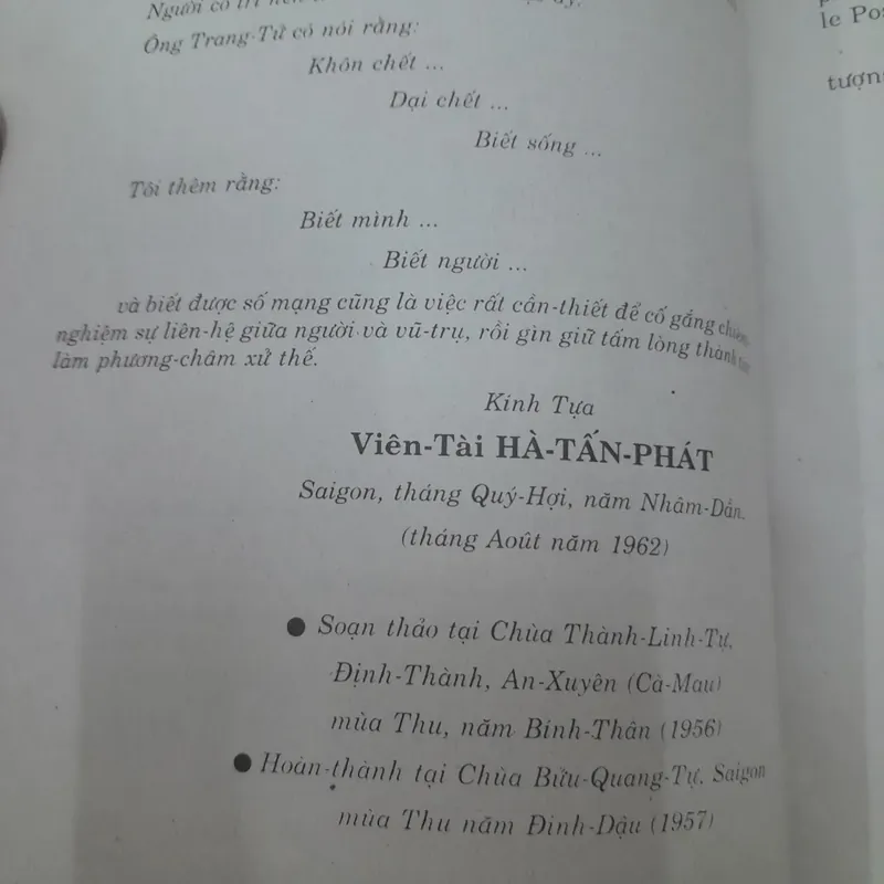 Khảo cứu Chiêm tinh Lý số của tác giả Viên Tài Hà Tấn Phát.  674700