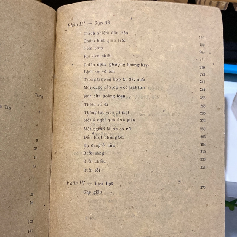 CUỘC THÁO CHẠY TÁN LOẠN, FRANK SNEPP (XB 1985) 547005