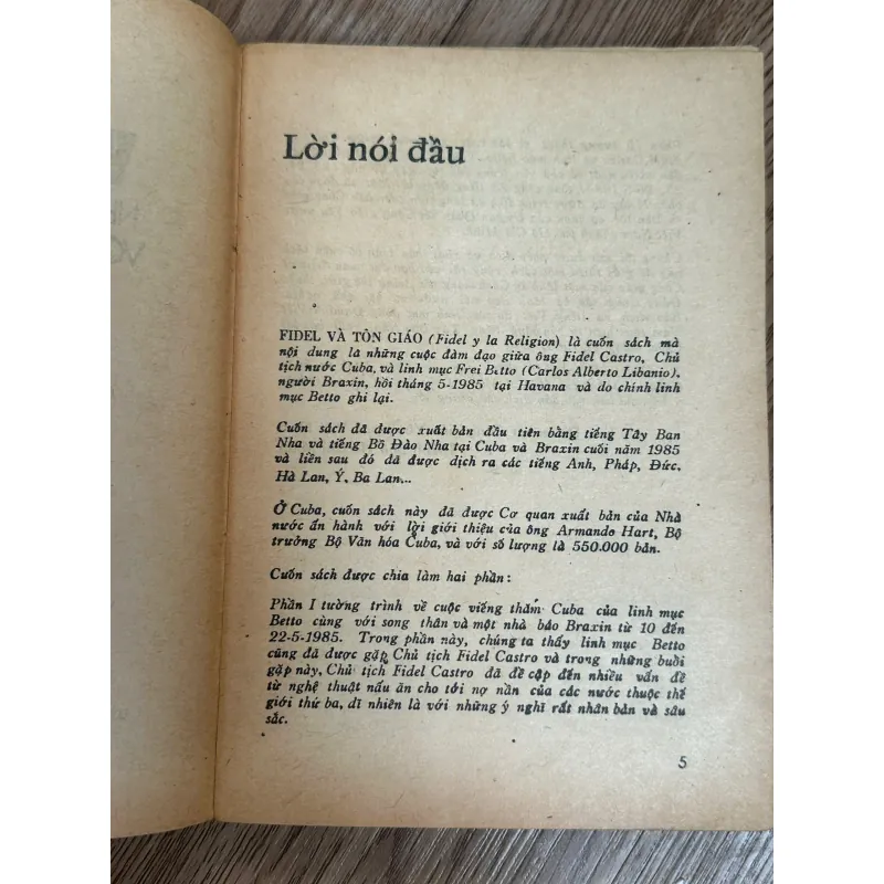 Fidel Và Tôn Giáo - Những Cuộc Trao Đổi Với Linh Mục Frei Betto 788576