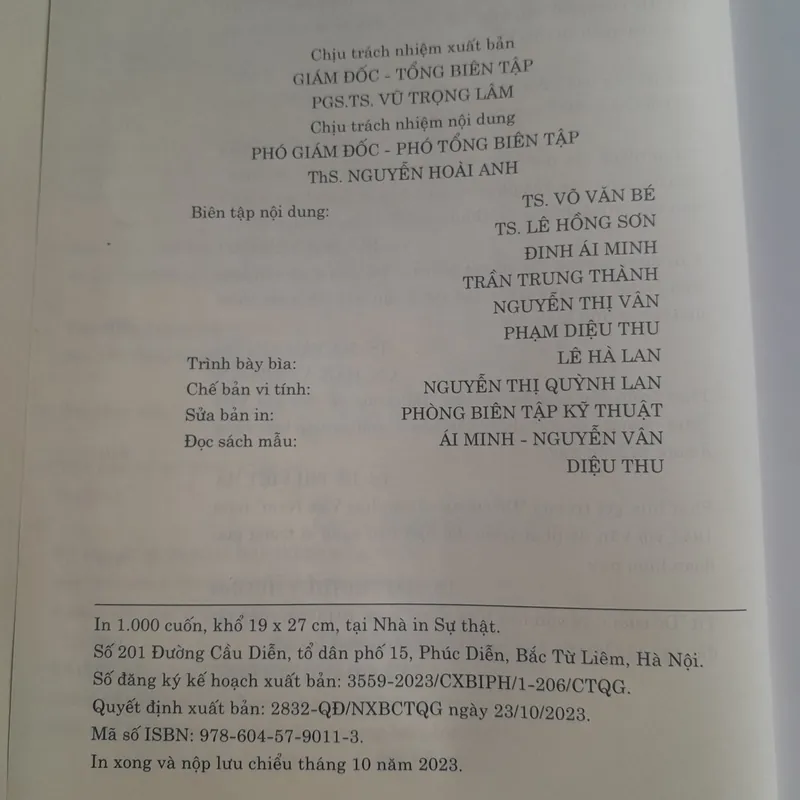 80 NĂM ĐỀ CƯƠNG VỀ VĂN HÓA VIỆT NAM 735358