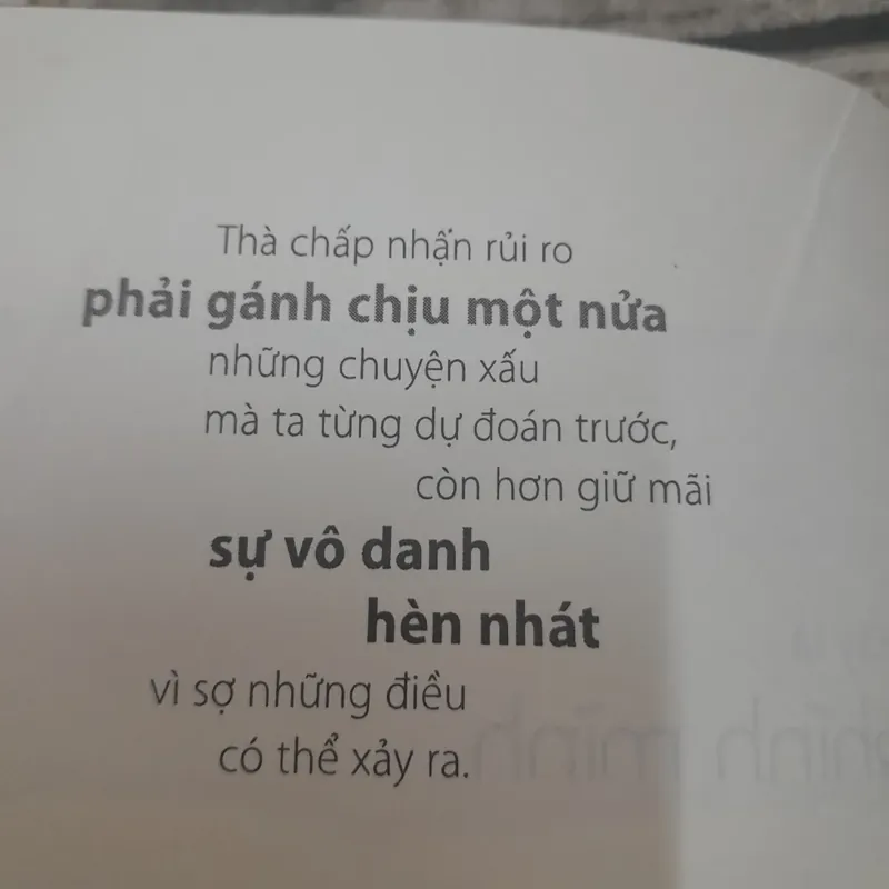 Đời ngắn đừng ngủ dài. Robin Sharma. In lần 22 599310