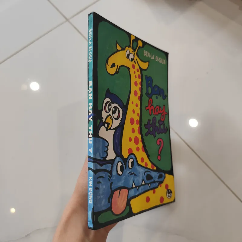 Bạn hay thù? 592438