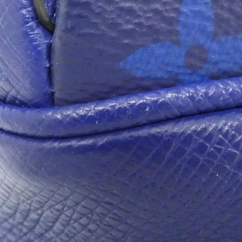 Túi đeo chéo Louis Vuitton Taiga Lama Outdoor Messenger PM M30242 - Hàng hiệu Chính hãng 767065