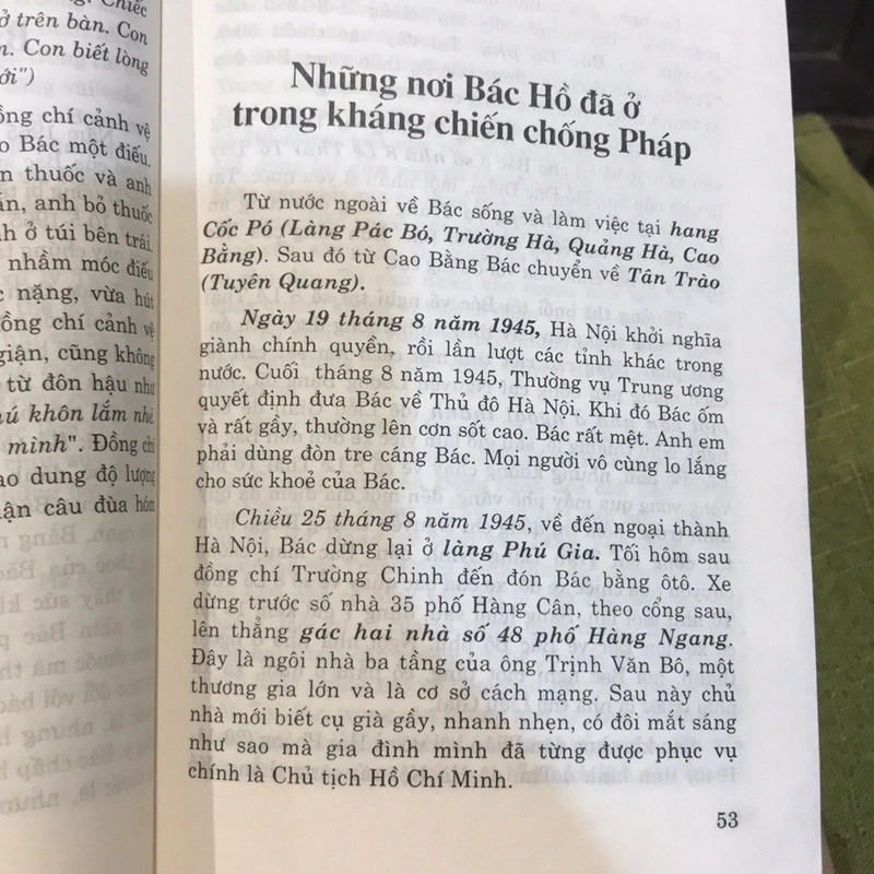 Một mình với cây bút 479206