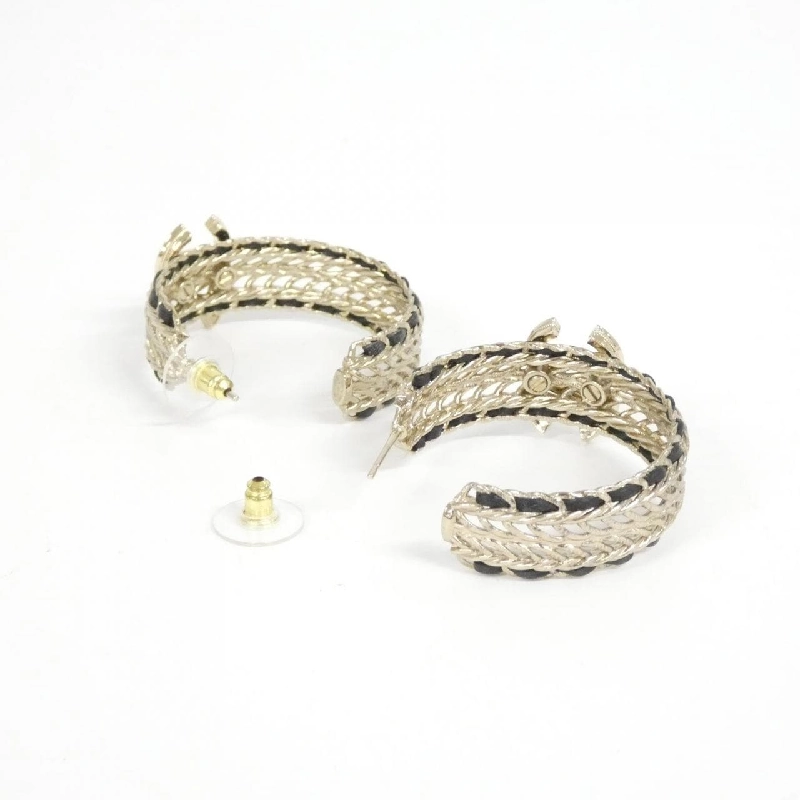 Khuyên tai Chanel AB8293 624910