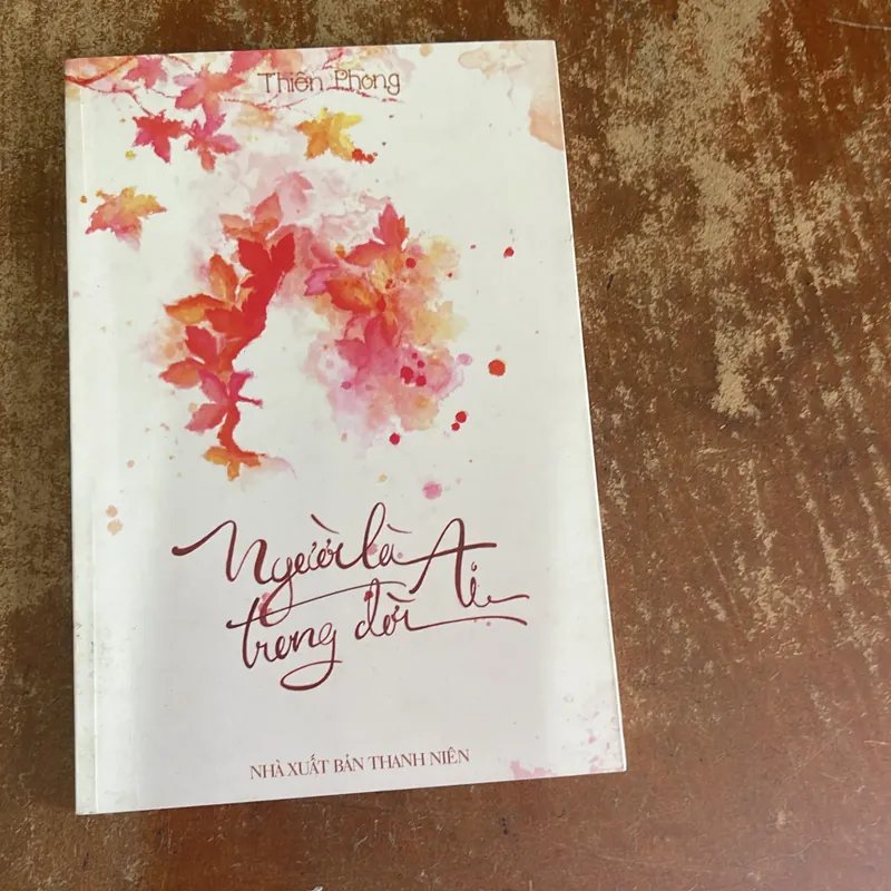 NGƯỜI LÀ AI TRONG ĐỜI - thiên phong 740581