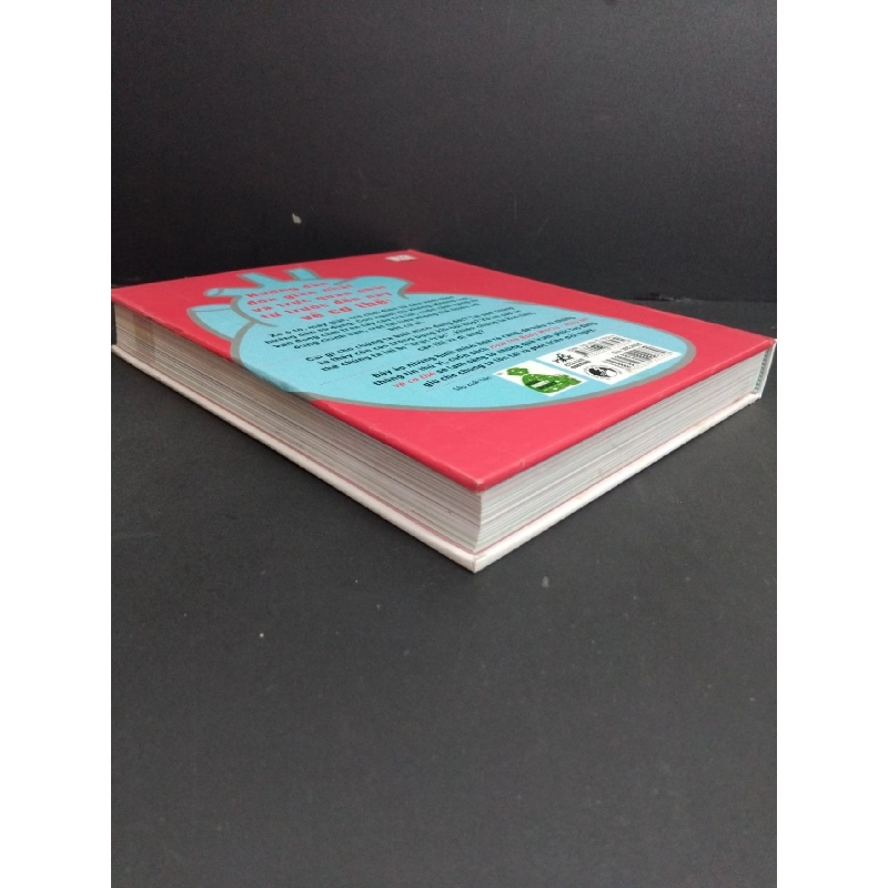 How the body works hiểu hết về cơ thể mới 90% bìa cứng, ố nhẹ 2019 HCM2811 DK KHOA HỌC ĐỜI SỐNG 917891