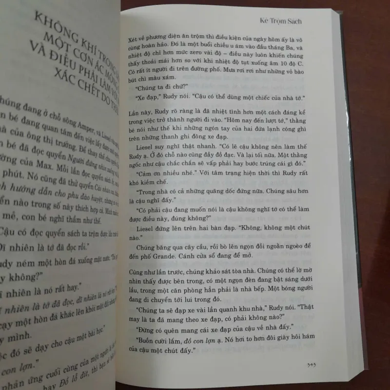 KẺ TRỘM SÁCH - MARKUS ZUSAK ( CAO XUÂN VIỆT KHƯƠNG DỊCH) 739665