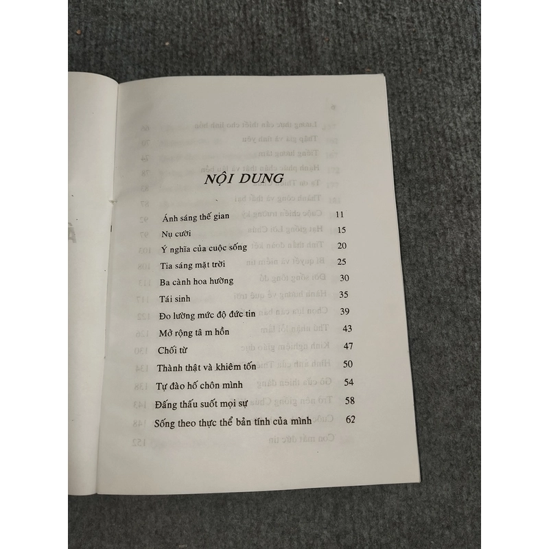 ÁNH SÁNG THẾ GIAN 517731