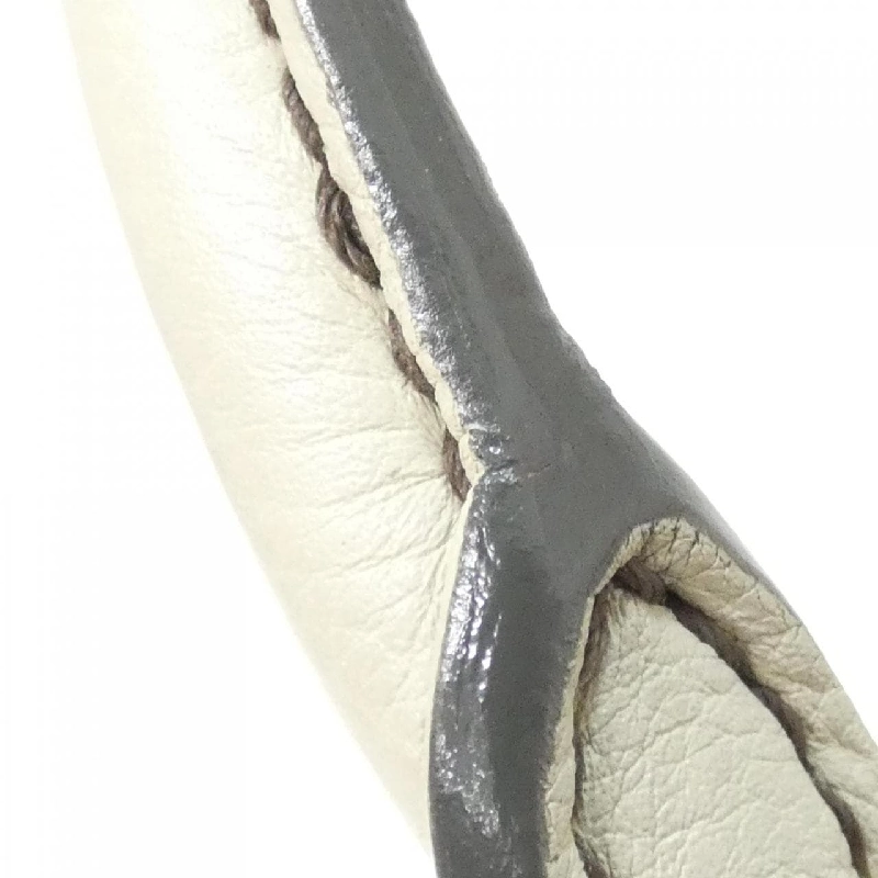 Túi xách vai Louis Vuitton Mahina XL M95548 - Hàng hiệu chính hãng 767419