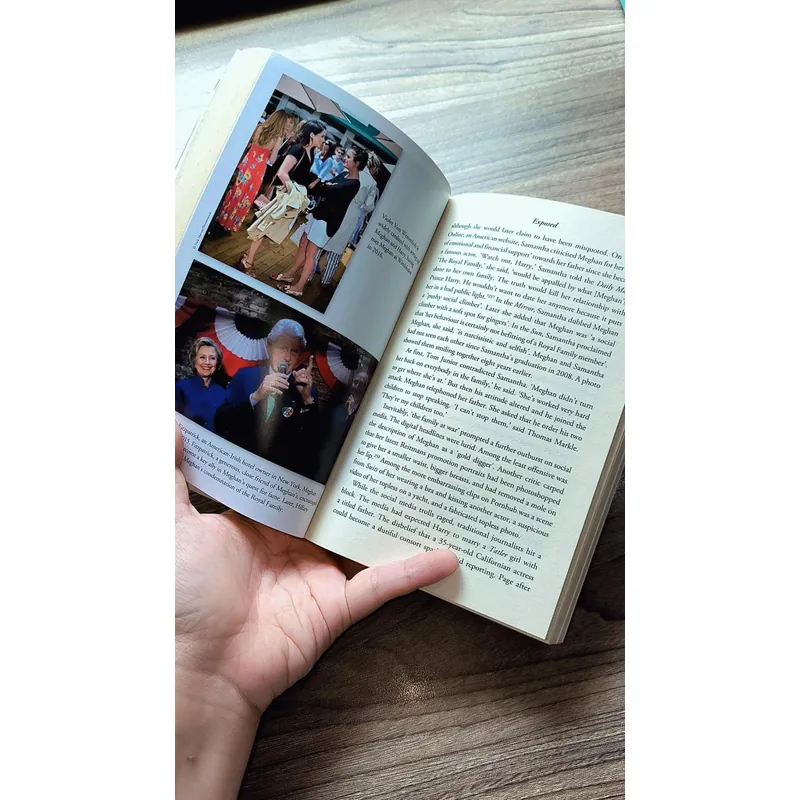 Revenge: Meghan, Harry, and the War Between the Windsors
(Sách cũ) 722974